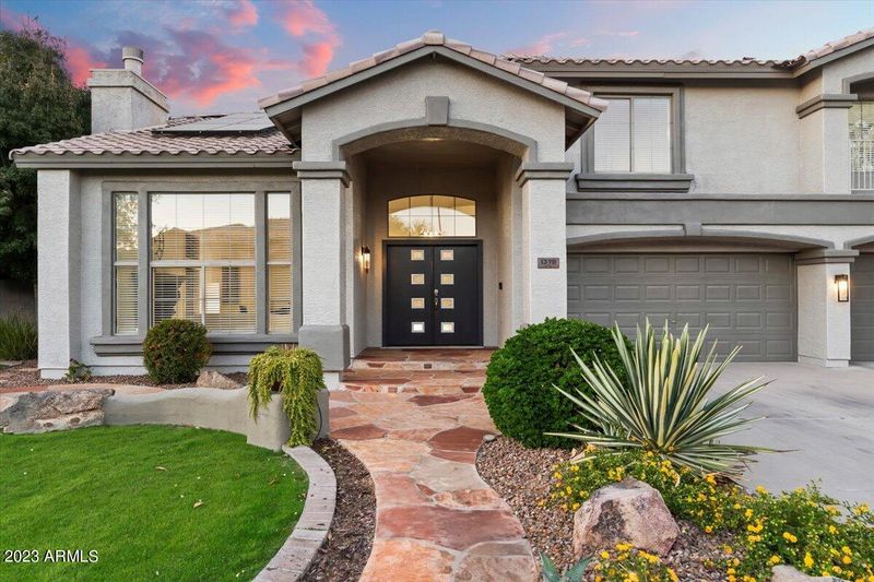 1370 E San Carlos Way, Chandler, AZ 85249