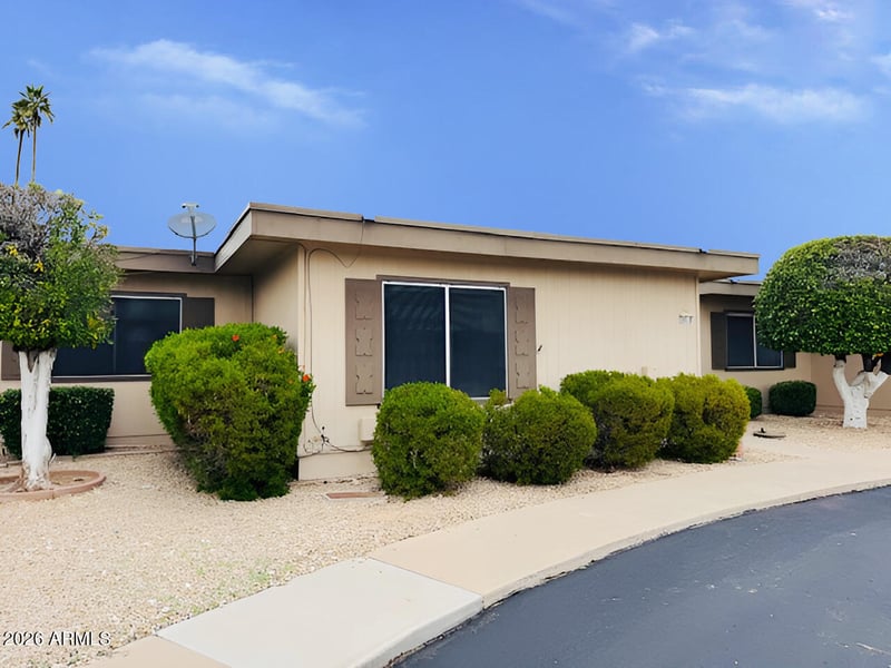 13705 N 98th Ave #B, Sun City, AZ 85351