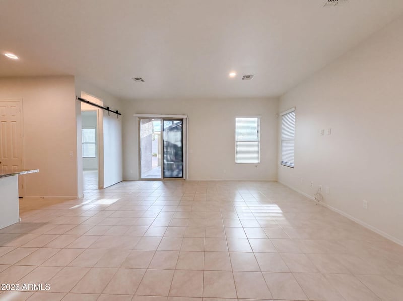 13706 N 144th Dr, Surprise, AZ 85379