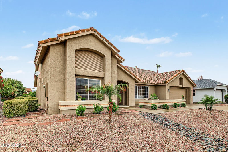 13706 W Sky Hawk Dr, Sun City West, AZ 85375