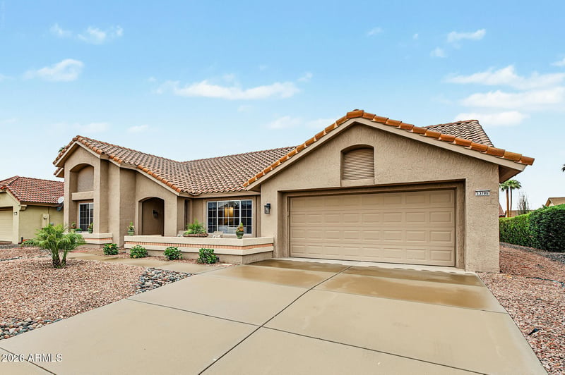 13706 W Sky Hawk Dr, Sun City West, AZ 85375
