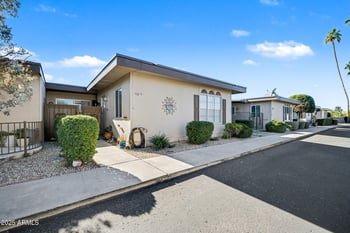 13709 98th Ave #D, Sun City, AZ 85351