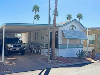 1371 4th Ave #52, Apache Junction, AZ 85119