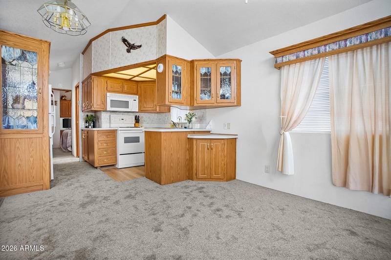 1371 4th Ave #85, Apache Junction, AZ 85119