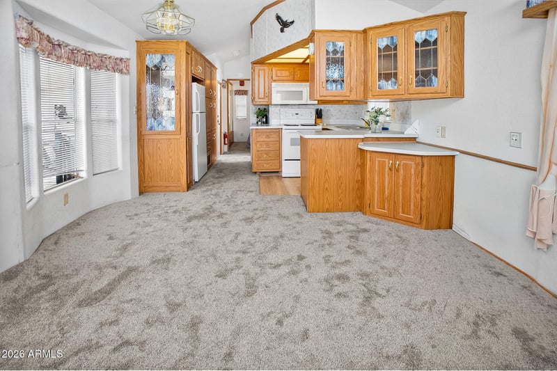 1371 4th Ave #85, Apache Junction, AZ 85119