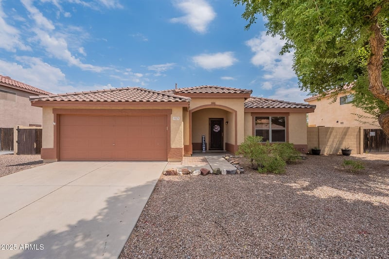 1371 Wayne Dr, Chandler, AZ 85286