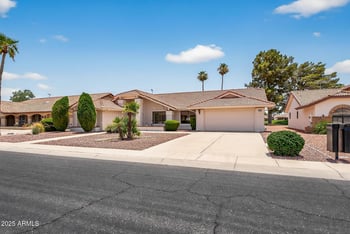 13711 Gable Hill Dr, Sun City West, AZ 85375