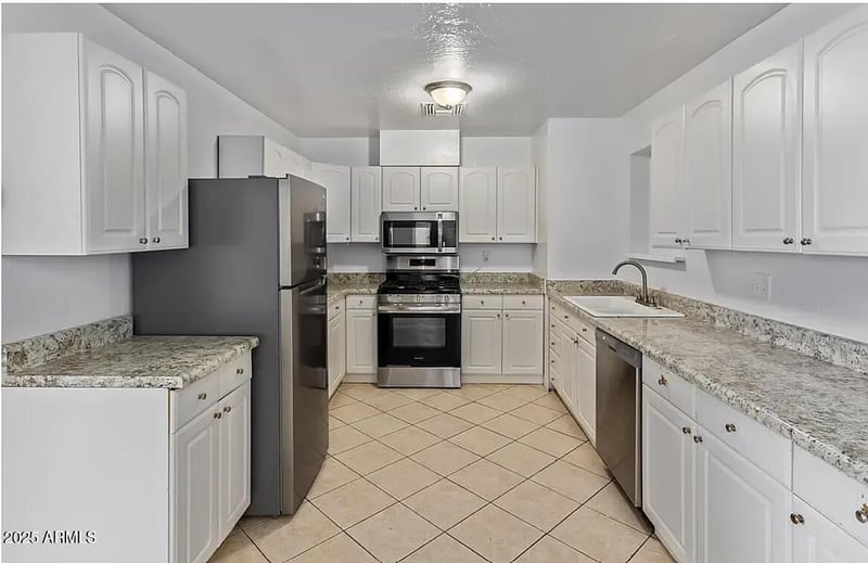 1372 15th St, Tempe, AZ 85281