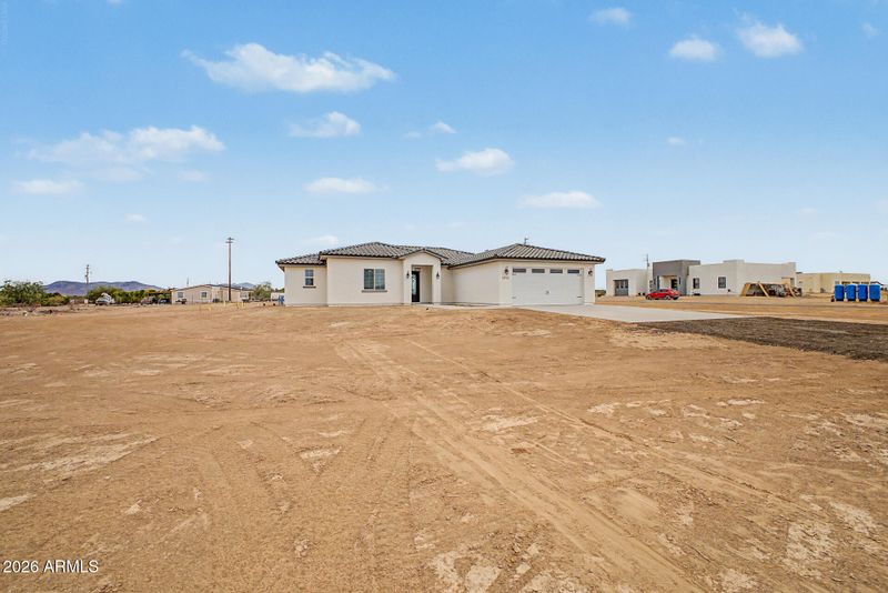 1372 N 372nd Dr, Tonopah, AZ 85354