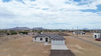 1372 372nd Dr, Tonopah, AZ 85354