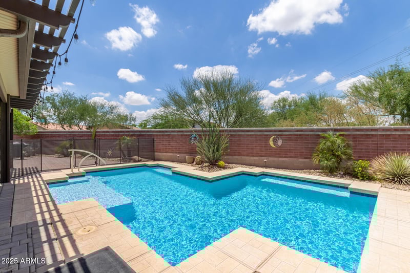 13720 148th Dr, Surprise, AZ 85379