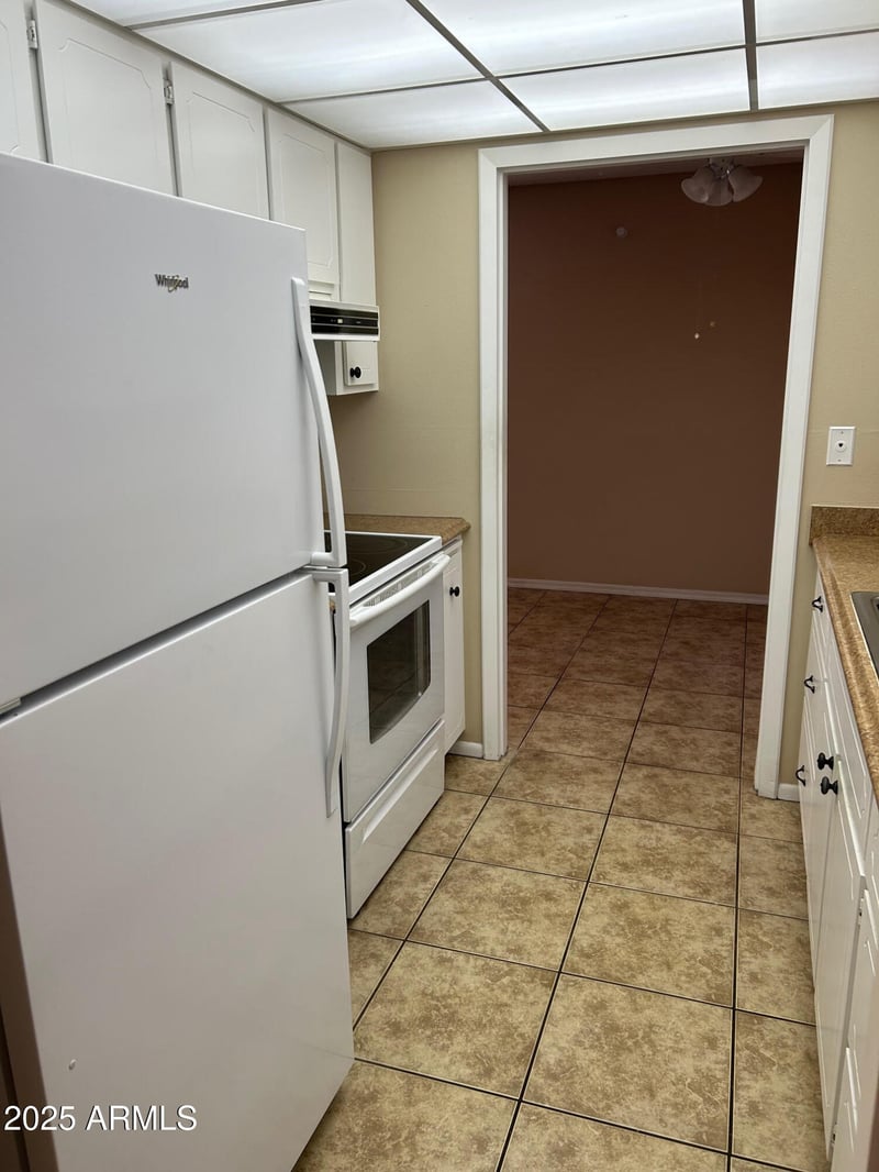 13720 98th Ave #A, Sun City, AZ 85351