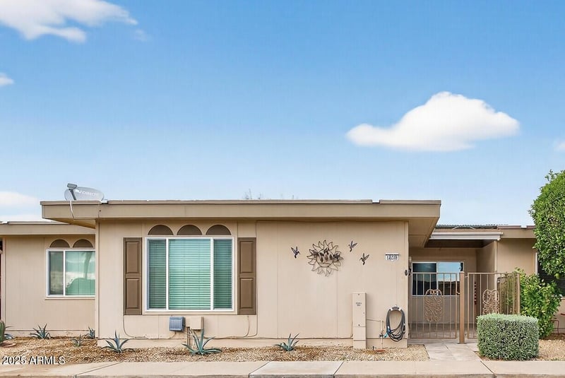 13721 98th Ave #C, Sun City, AZ 85351