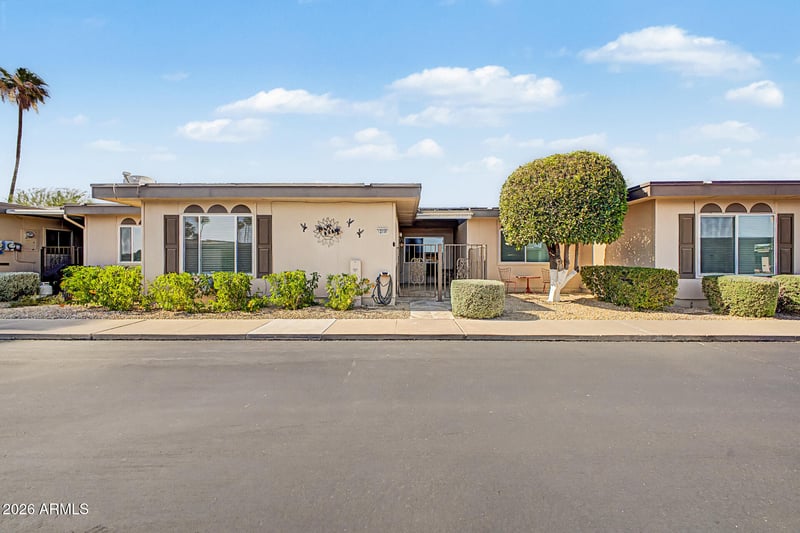 13721 98th Ave #C, Sun City, AZ 85351