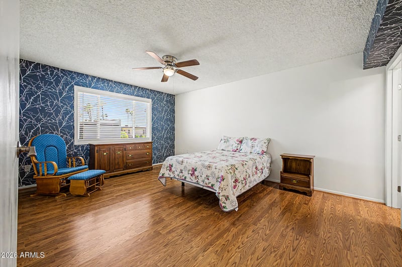 13721 98th Ave #C, Sun City, AZ 85351
