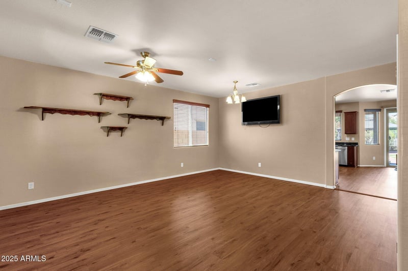 13722 150th Ln, Surprise, AZ 85379