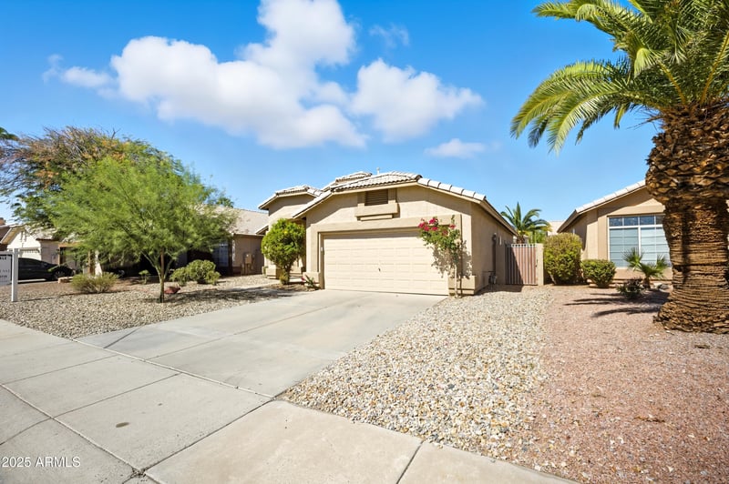 13722 Vernon Ave, Goodyear, AZ 85395