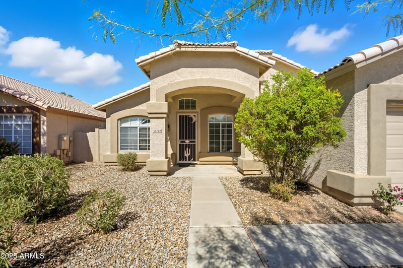 13722 Vernon Ave, Goodyear, AZ 85395