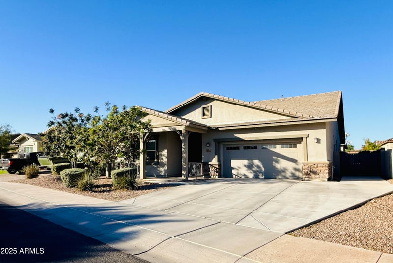 13724 Harvest Ave, Litchfield Park, AZ 85340