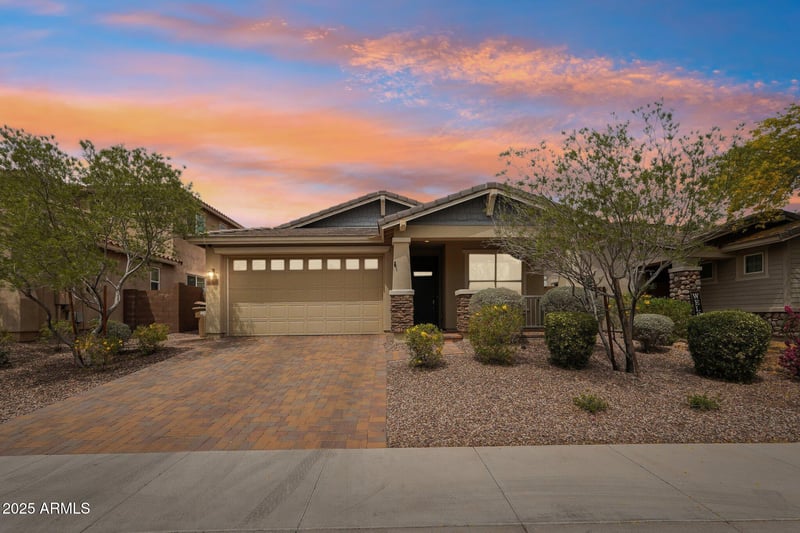 13728 Linanthus Rd, Peoria, AZ 85383