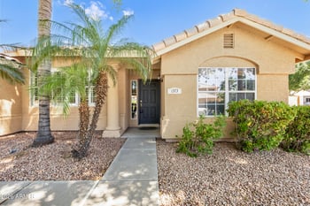 1373 Roadrunner Dr, Gilbert, AZ 85234