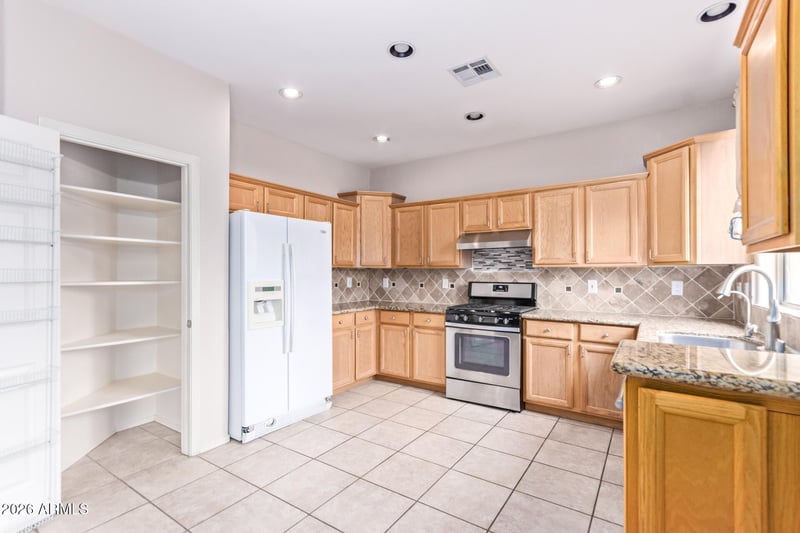 1373 W Thompson Way, Chandler, AZ 85286