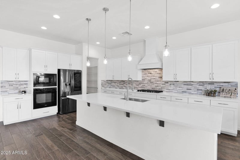 13734 Harvest Ave, Litchfield Park, AZ 85340