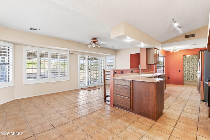 13734 Tartan Dr, Sun City West, AZ 85375