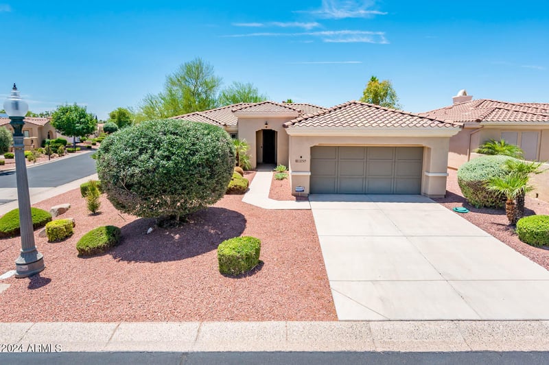 13747 Nogales Dr, Sun City West, AZ 85375