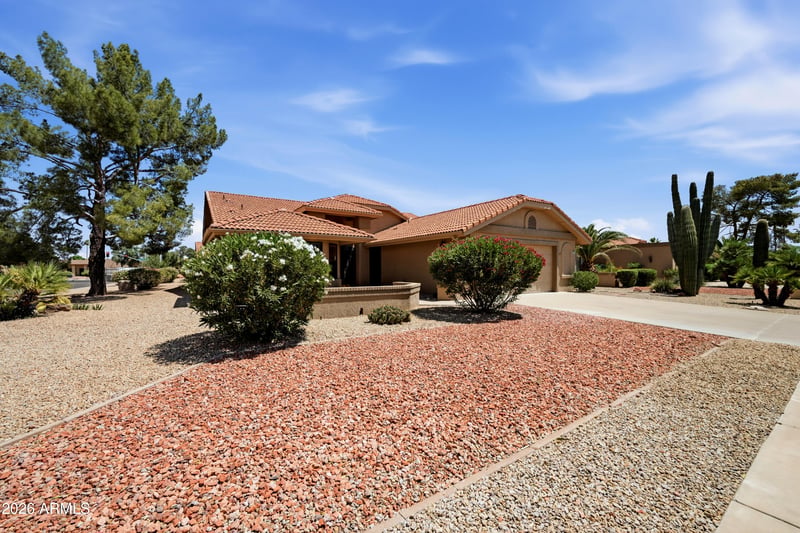 13747 Villa Ridge Dr, Sun City West, AZ 85375