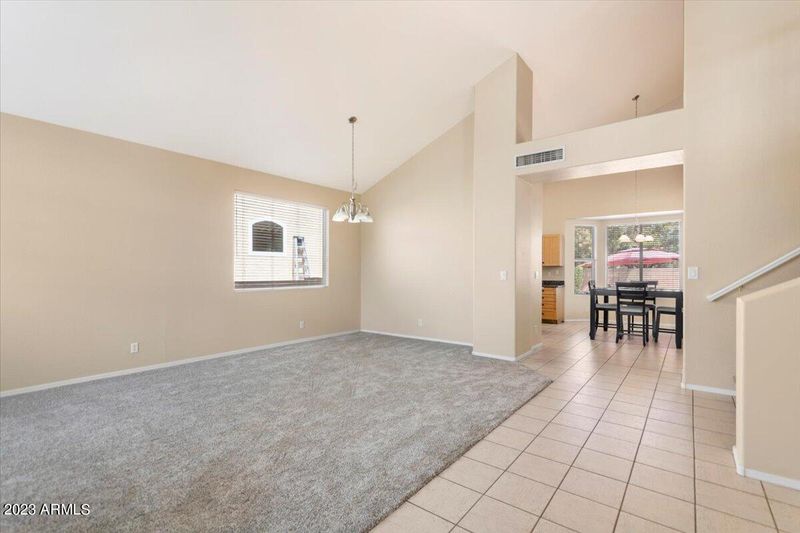 1375 S Honeysuckle Ct, Gilbert, AZ 85296