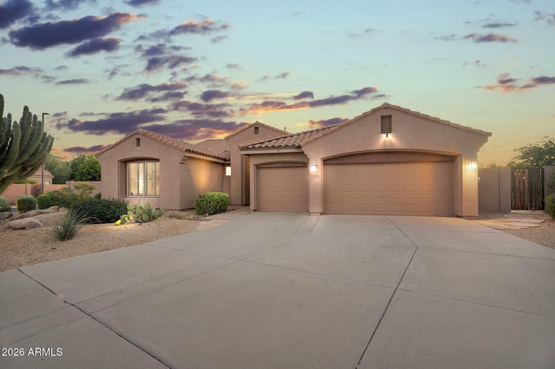 1376 N Rockwell St, Gilbert, AZ 85234