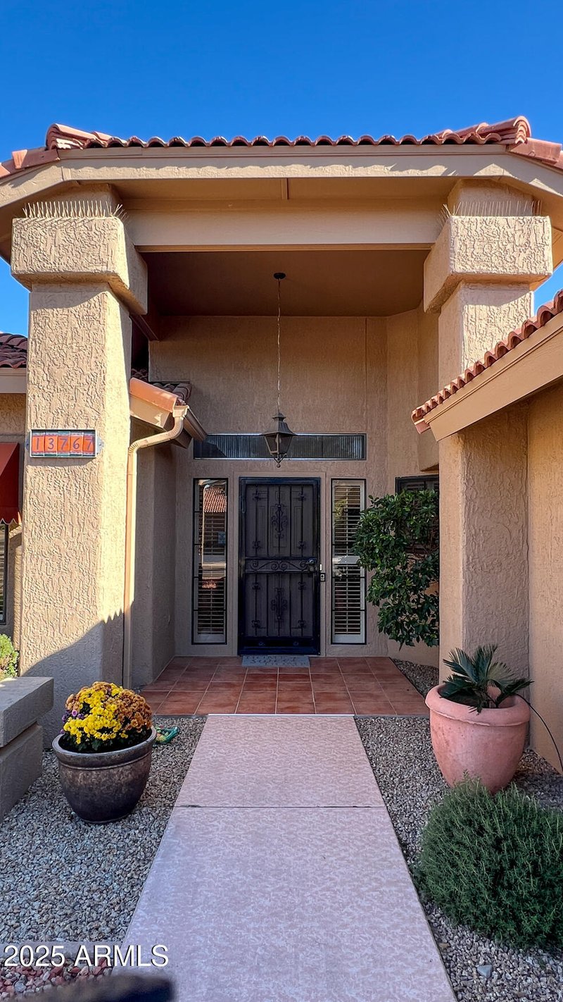 13767 Villa Ridge Dr, Sun City West, AZ 85375