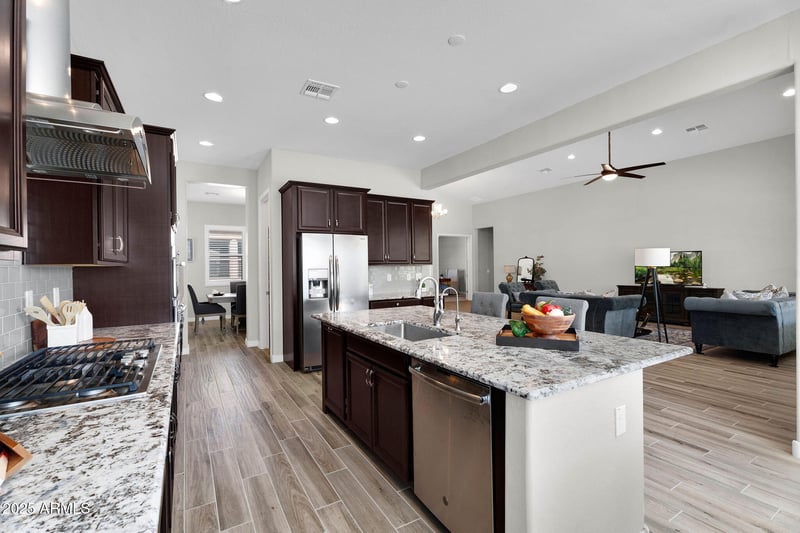 13769 Blossom Way, Litchfield Park, AZ 85340