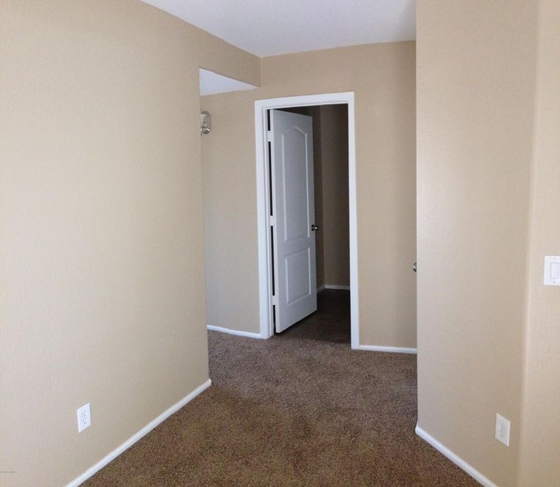 1377 E Leslie Ave, San Tan Valley, AZ 85140
