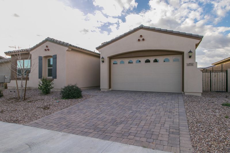 13775 W Sarano Ter, Litchfield Park, AZ 85340