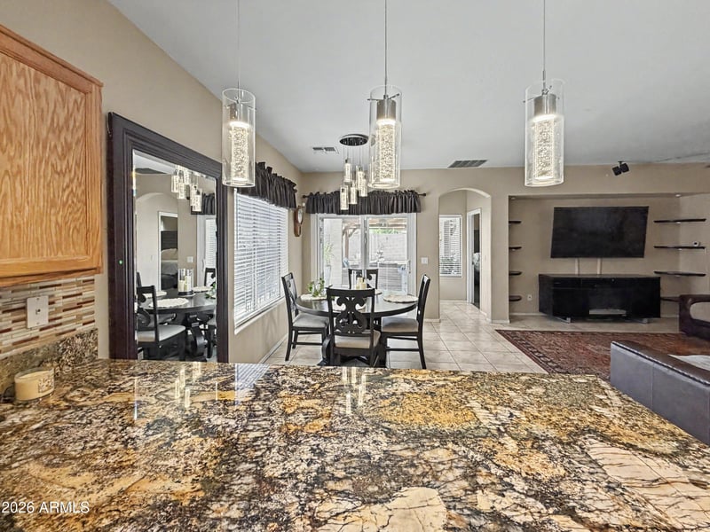 13787 W Maui Ln, Surprise, AZ 85379