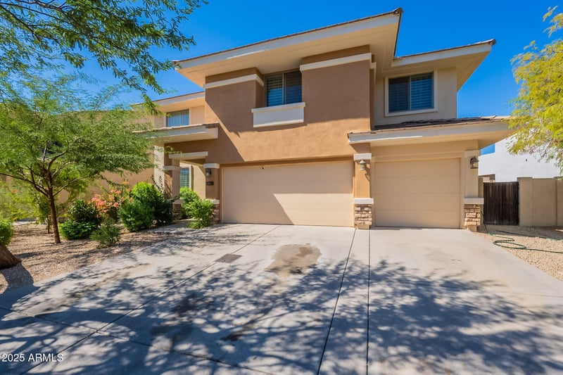 138 110th Ave, Avondale, AZ 85323