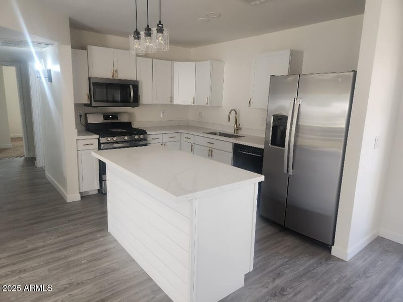 138 Monte Way, Phoenix, AZ 85042