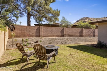 138 Surrey Ave, Phoenix, AZ 85029