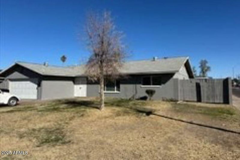 13801 36th Dr, Phoenix, AZ 85053