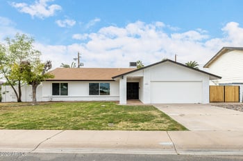 13802 33rd Ave, Phoenix, AZ 85053