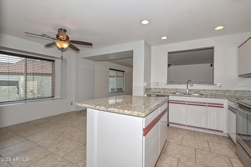 13802 Fargo Dr, Surprise, AZ 85374