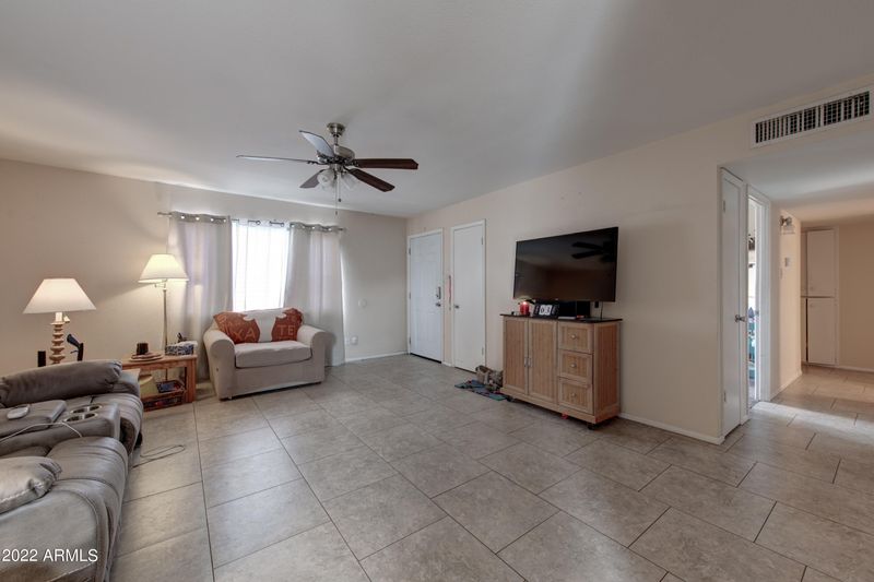 13802 N 48th Ave N, Glendale, AZ 85306