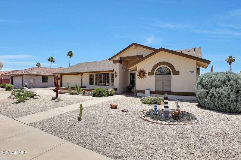 13803 Oak Glen Dr, Sun City West, AZ 85375