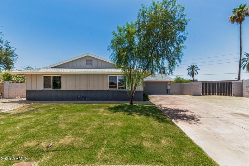 13805 31st Ave, Phoenix, AZ 85053