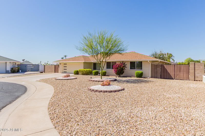 13806 98th Ave, Sun City, AZ 85351