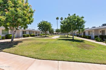 13807 Garden Court Dr, Sun City, AZ 85351