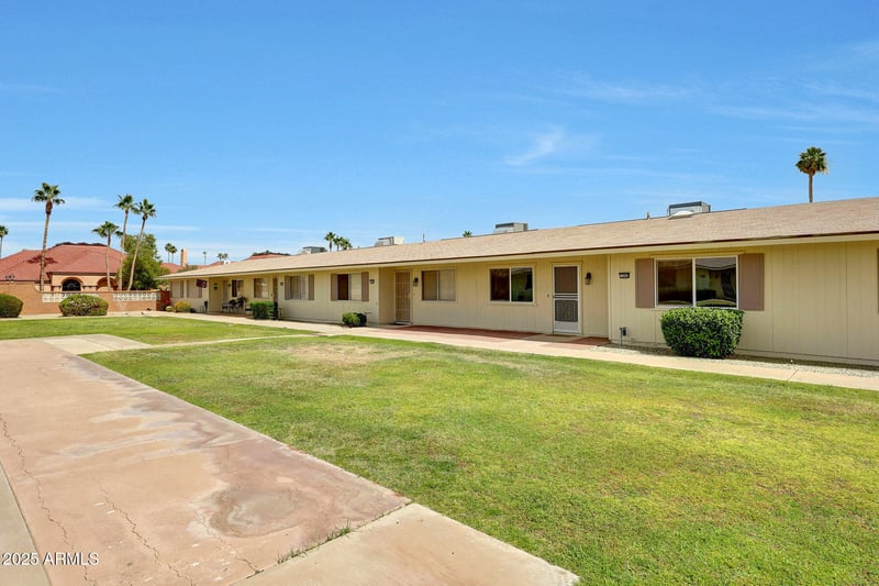 13808 Silverbell Dr, Sun City, AZ 85351