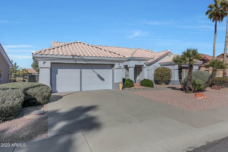 13808 W Parada Dr, Sun City West, AZ 85375